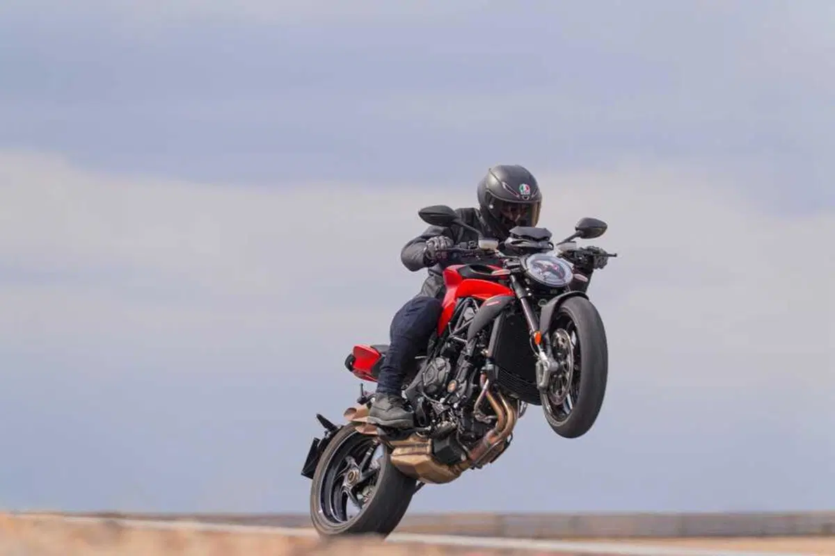 MV Agusta 2026: elettronica full optional su tutta la gamma di serie (4)