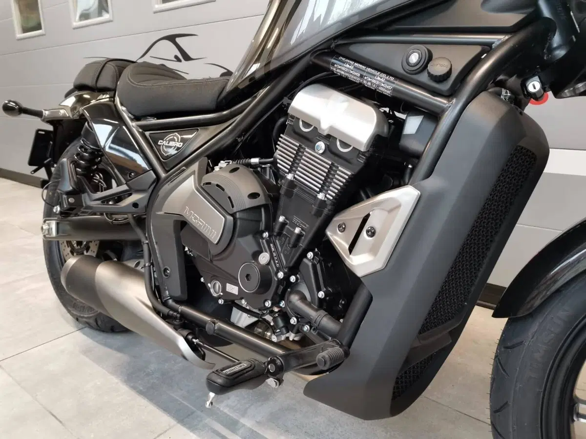 Moto Morini Calibro Custom (2024 - 26) (14)