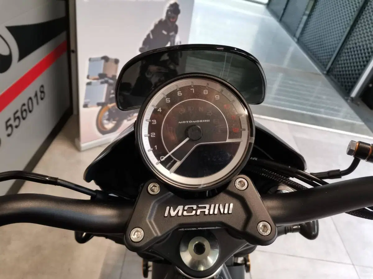 Moto Morini Calibro Custom (2024 - 26) (18)