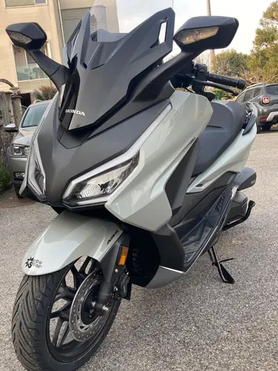 Honda Forza 350 (2022 - 24) usata