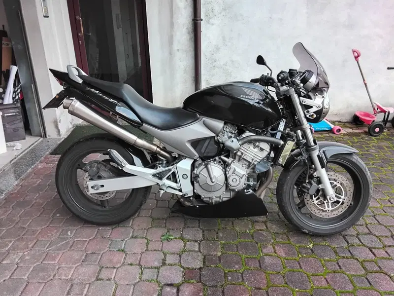 Honda Hornet 600 (2003 - 04) (3)