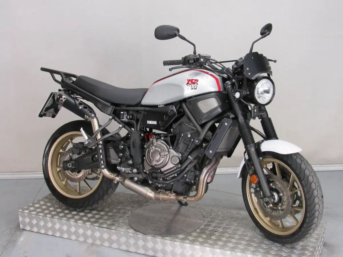 Yamaha XSR 700 XTribute (2019 - 20) (9)