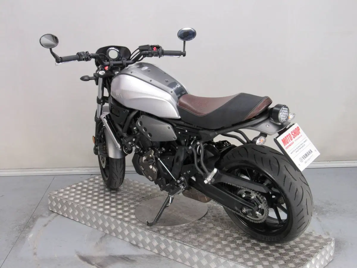 Yamaha XSR 700 ABS (2016 - 20) (6)