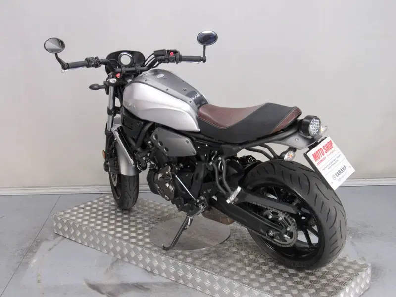 Yamaha XSR 700 ABS (2016 - 20) (6)