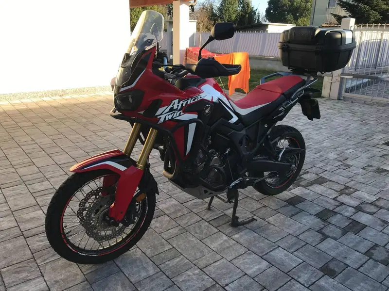 Honda Africa Twin CRF 1000L (2016 - 17) (5)
