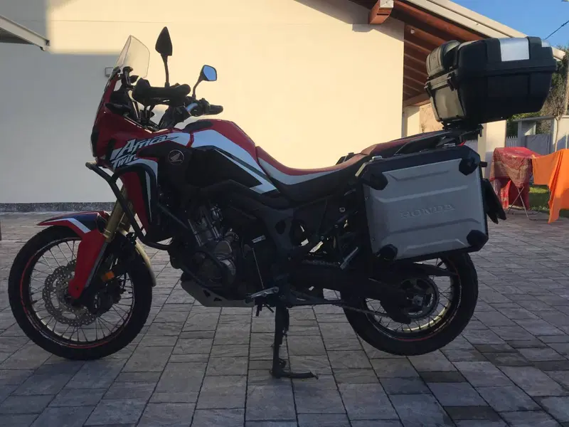 Honda Africa Twin CRF 1000L (2016 - 17) (7)