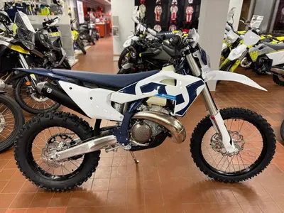 Husqvarna TE 300 (2026) nuova