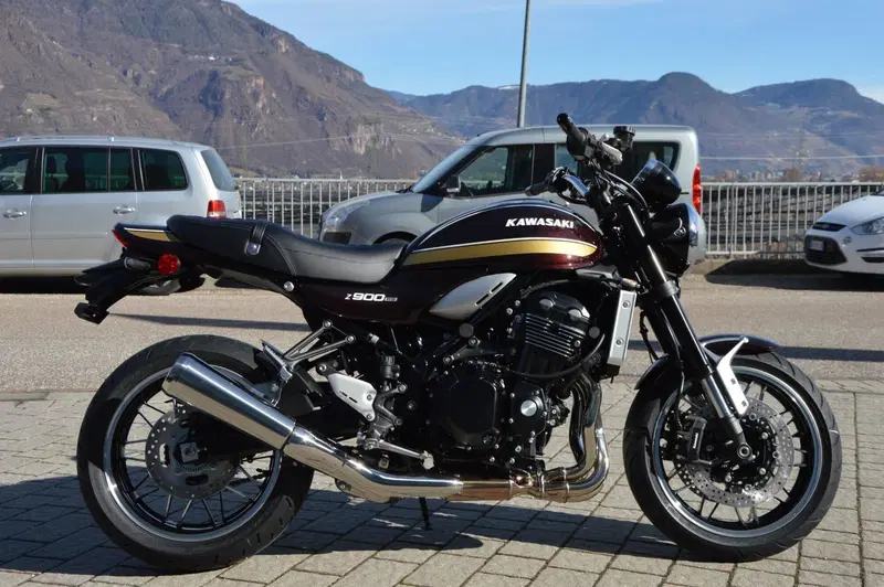 Kawasaki Z 900 RS (2026)
