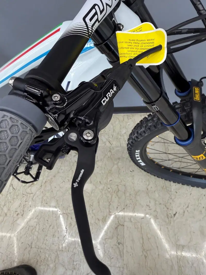 Tm Moto Sinfonia 22 RR (2022 - 25) (4)