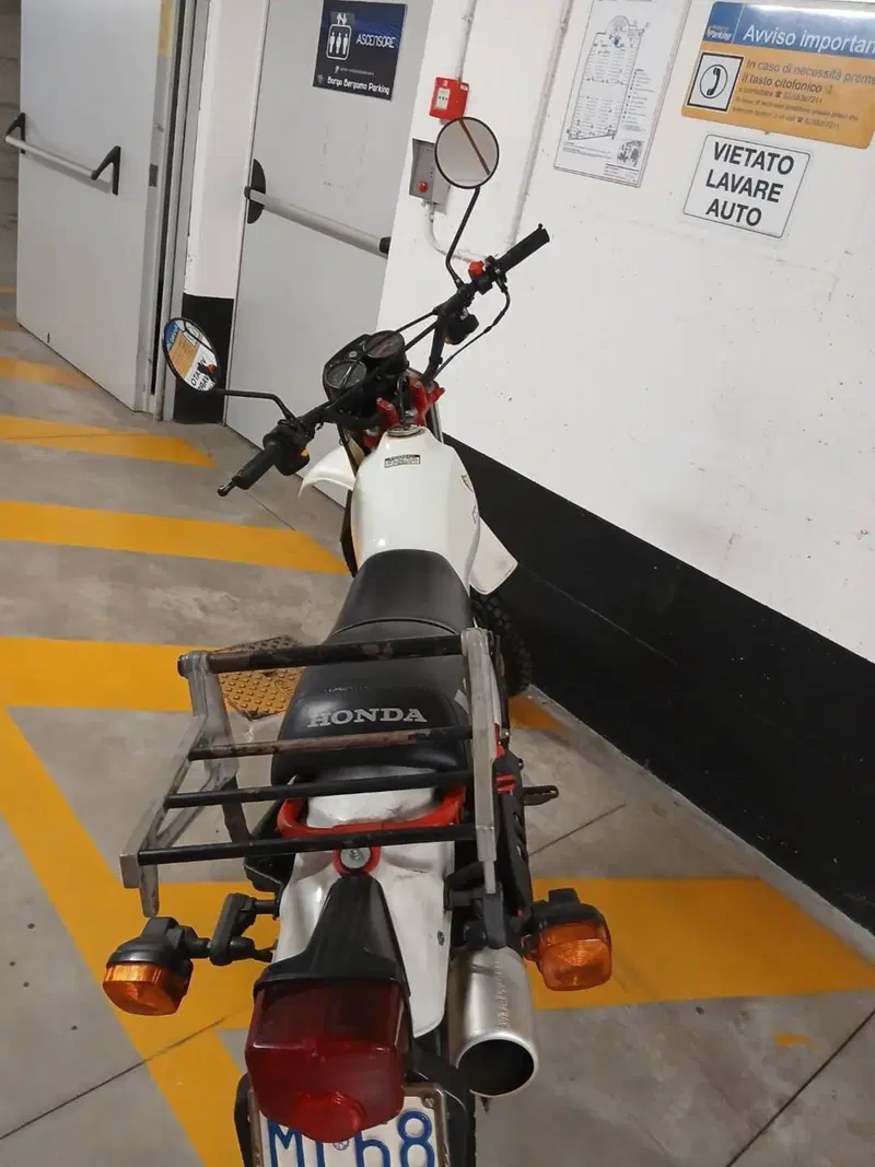 Honda XL  (4)