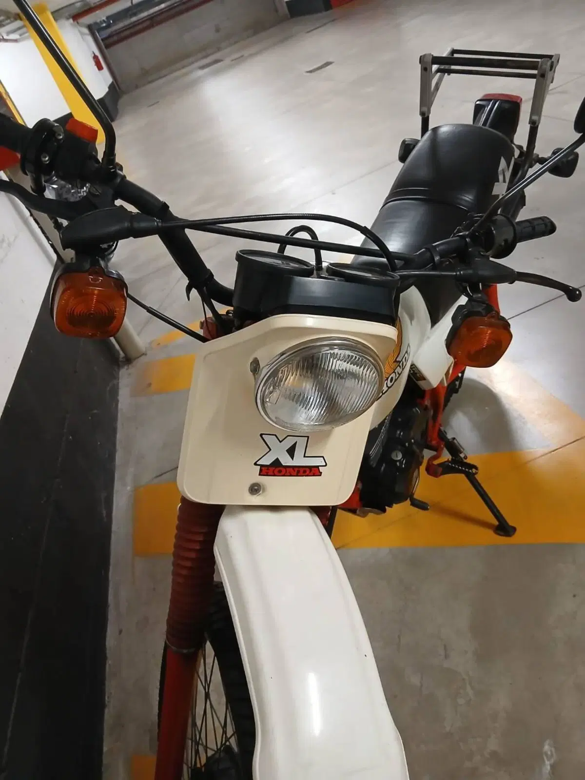 Honda XL  (6)