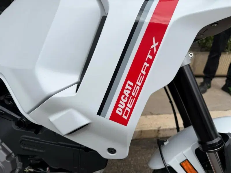 Ducati DesertX (2022 - 25) (5)