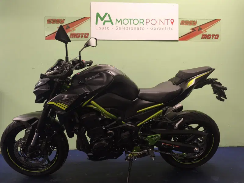 Kawasaki Z 900 Performance (2021 - 24) (4)