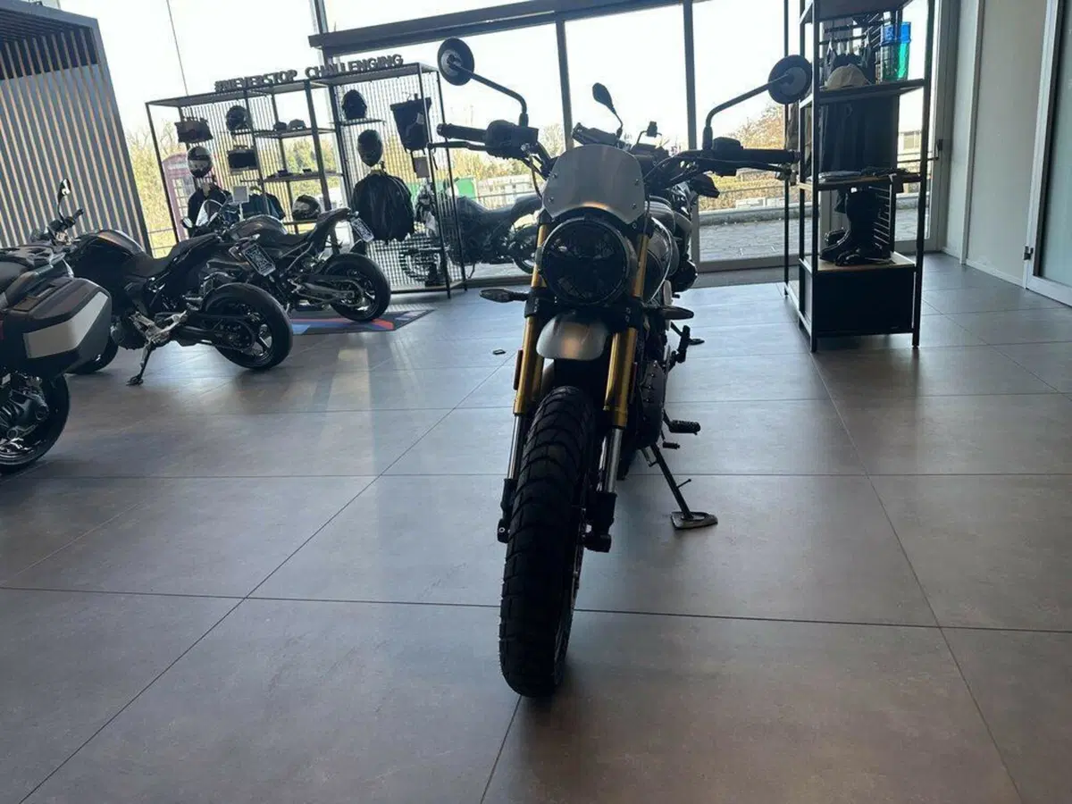 Triumph Scrambler 400 X (2024 - 26) (4)