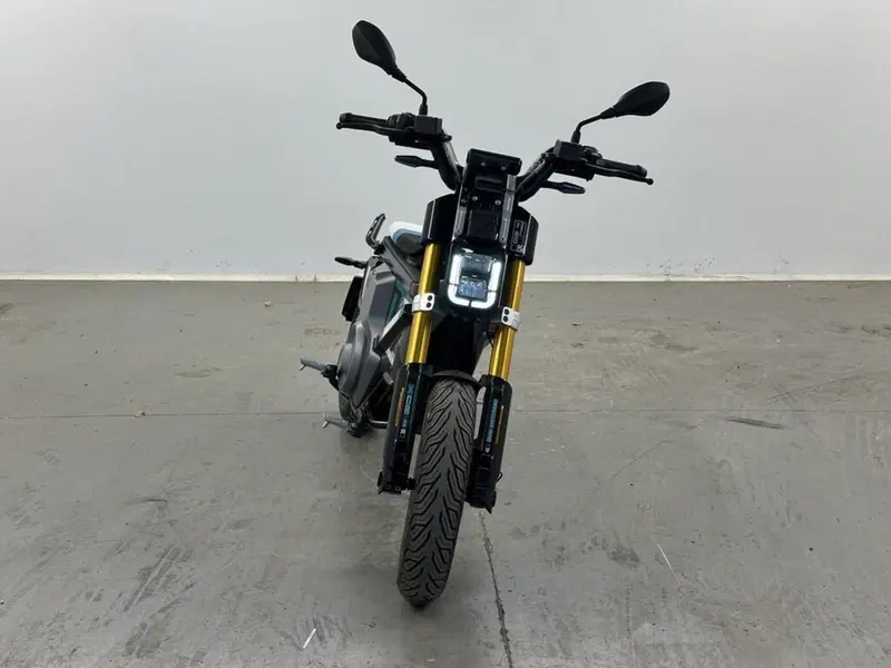 Bmw CE 02 AM (2024 - 26) (7)