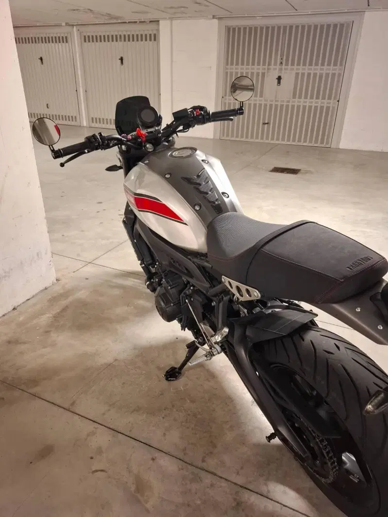 Yamaha XSR 900 ABS (2016 - 20) (7)