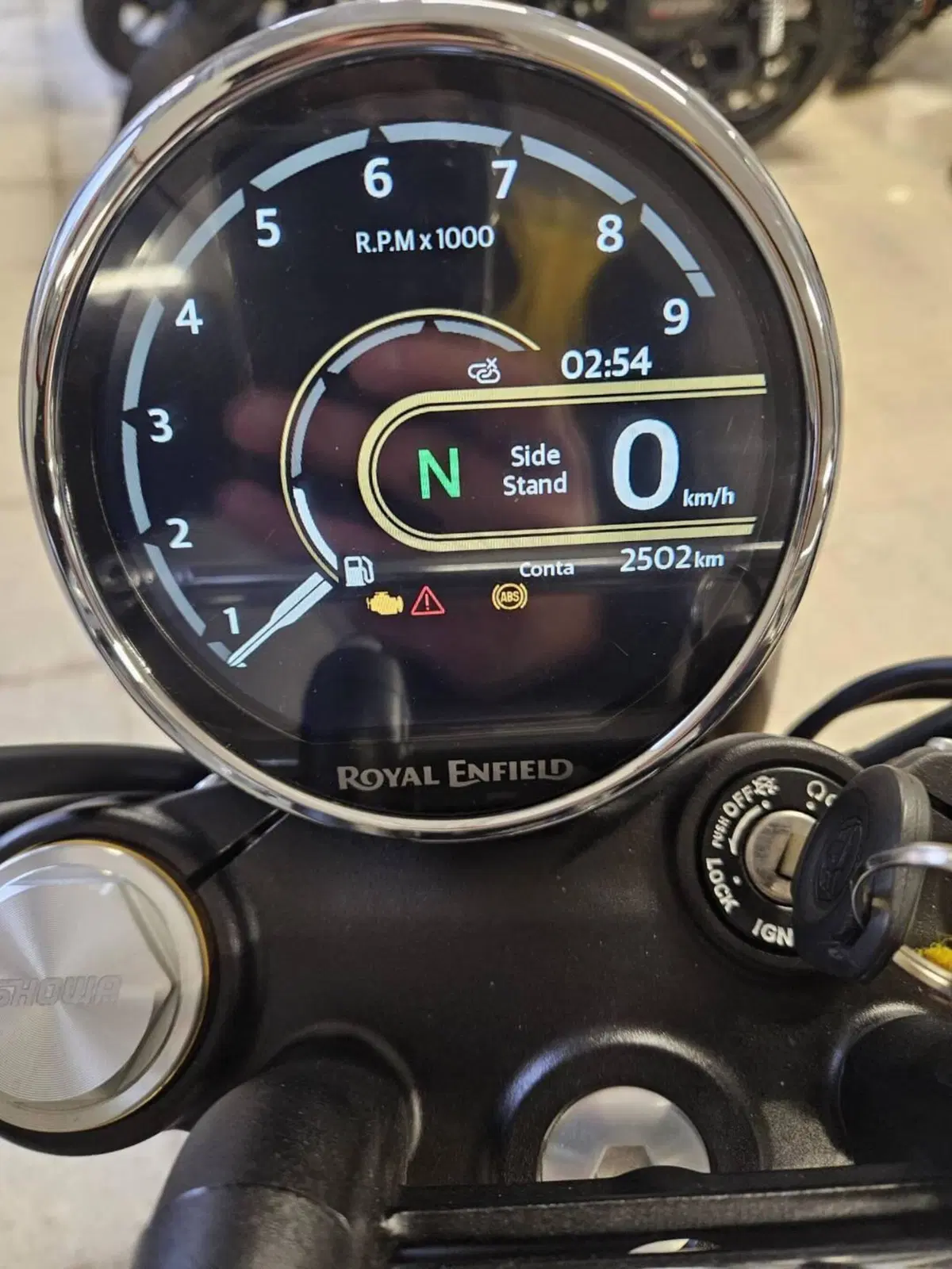 Royal Enfield Bear 650 (2025 - 26) (2)