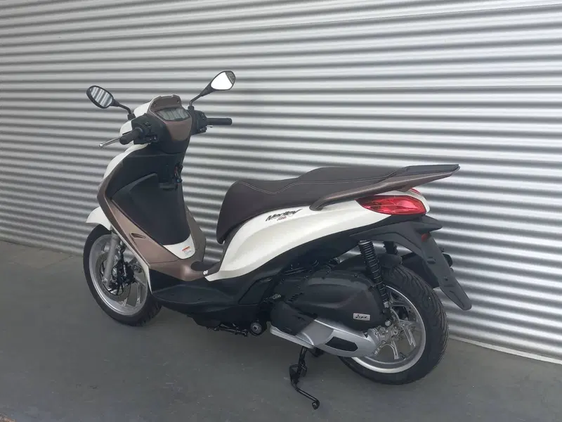 Piaggio Medley 150 ABS (2021 - 25) (6)