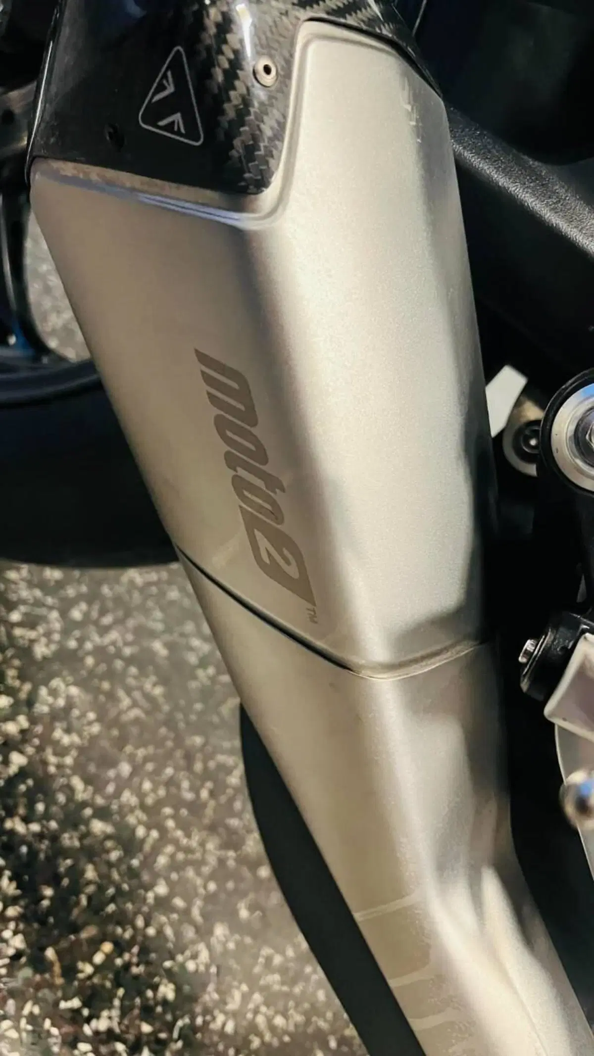 Triumph Street Triple 765 Moto2 Edition (2023 - 24) (13)
