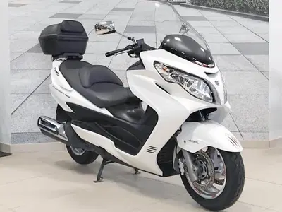 Suzuki Burgman AN 400 (2008 - 13) usata