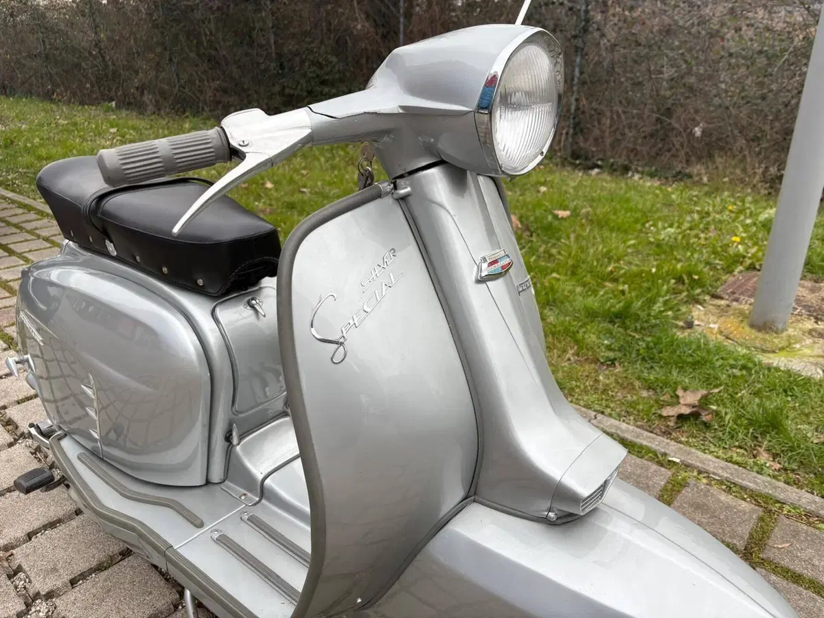 Innocenti LAMBRETTA 150 SILVER SPECIAL (8)