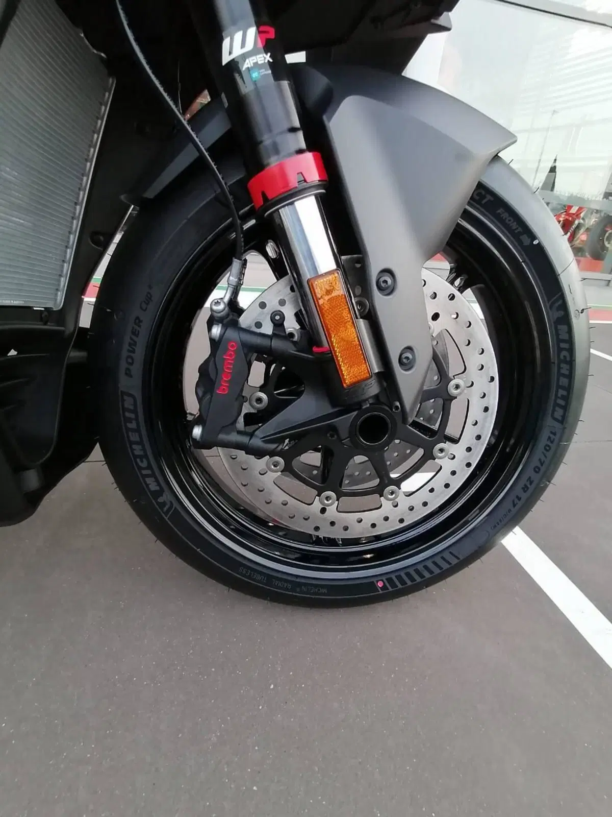 KTM 990 RC R (2026) (7)