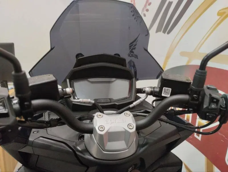 Aprilia SR GT 200 (2025 - 26) (5)