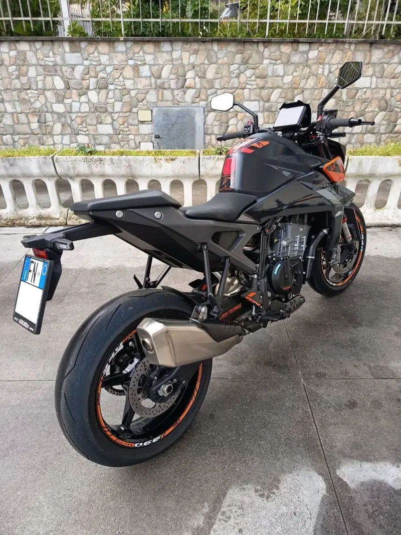 KTM 990 Duke (2024 - 26) (7)