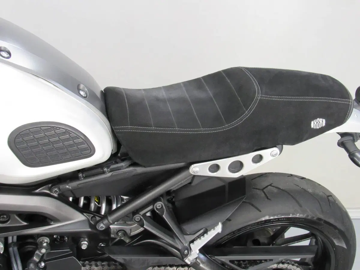 Yamaha XSR 900 ABS (2016 - 20) (12)