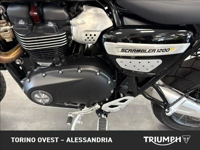 Triumph Scrambler 1200 XE (2024 - 25) (6)