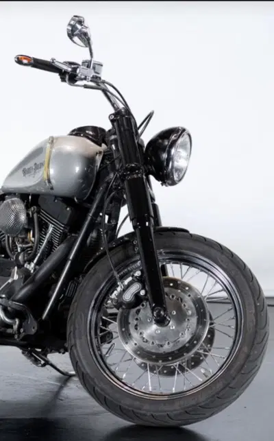 Harley-Davidson 1450 Super Glide (2003 - 04) - FXDI usata