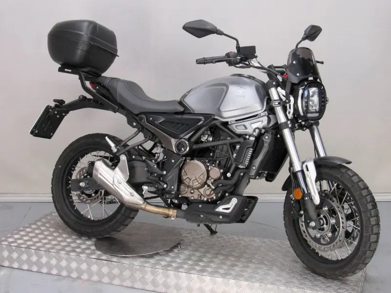 Voge Trofeo 300ACX Scrambler (2021 - 26) (9)