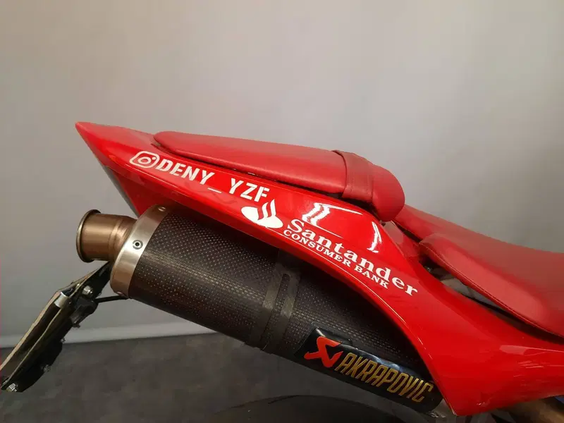 Yamaha YZF R1 (2007 - 08) (6)