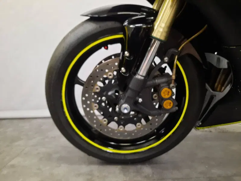 Yamaha YZF R6 (2005) (16)
