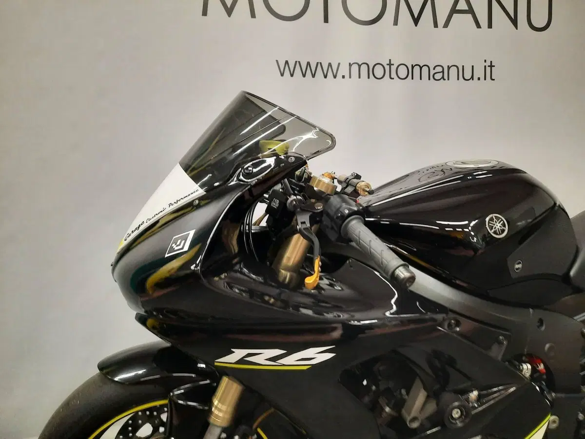 Yamaha YZF R6 (2005) (17)