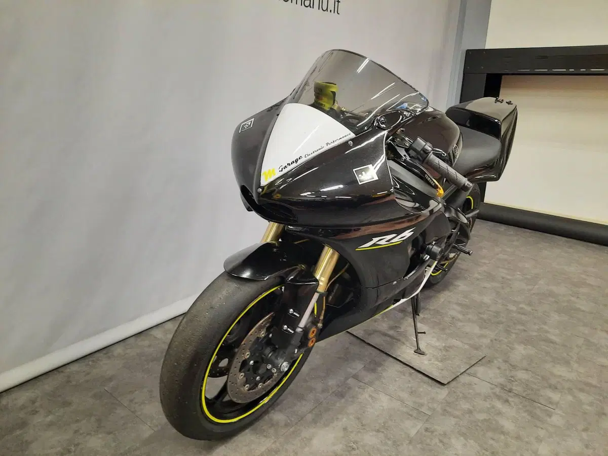 Yamaha YZF R6 (2005) (20)
