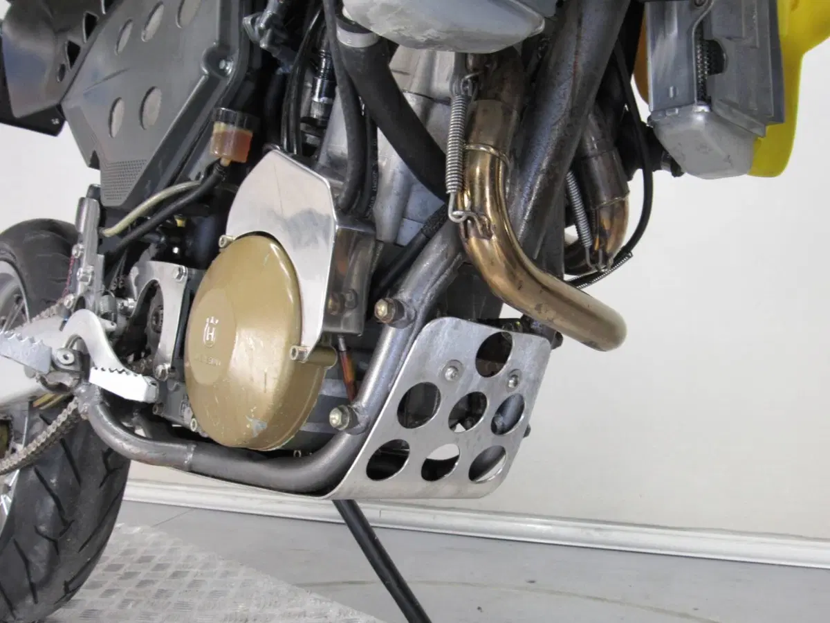 Husqvarna SM 610 S (2002 - 04) (10)