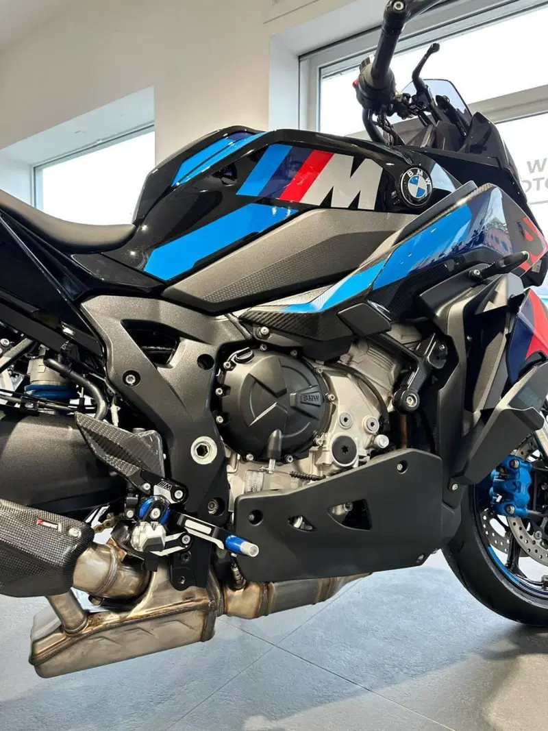 Bmw M 1000 XR (2024 - 26) (7)