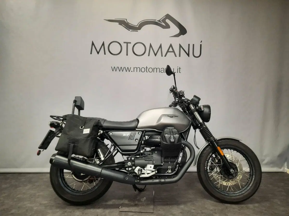 Moto Guzzi V7 III Rough (2018 - 20)