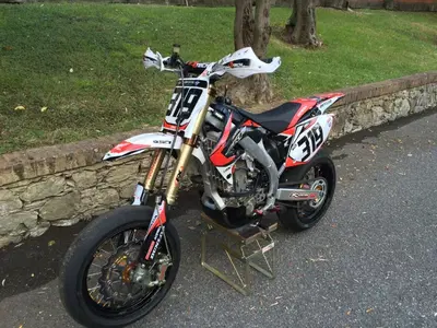 Honda CRF 450R (2006) usata