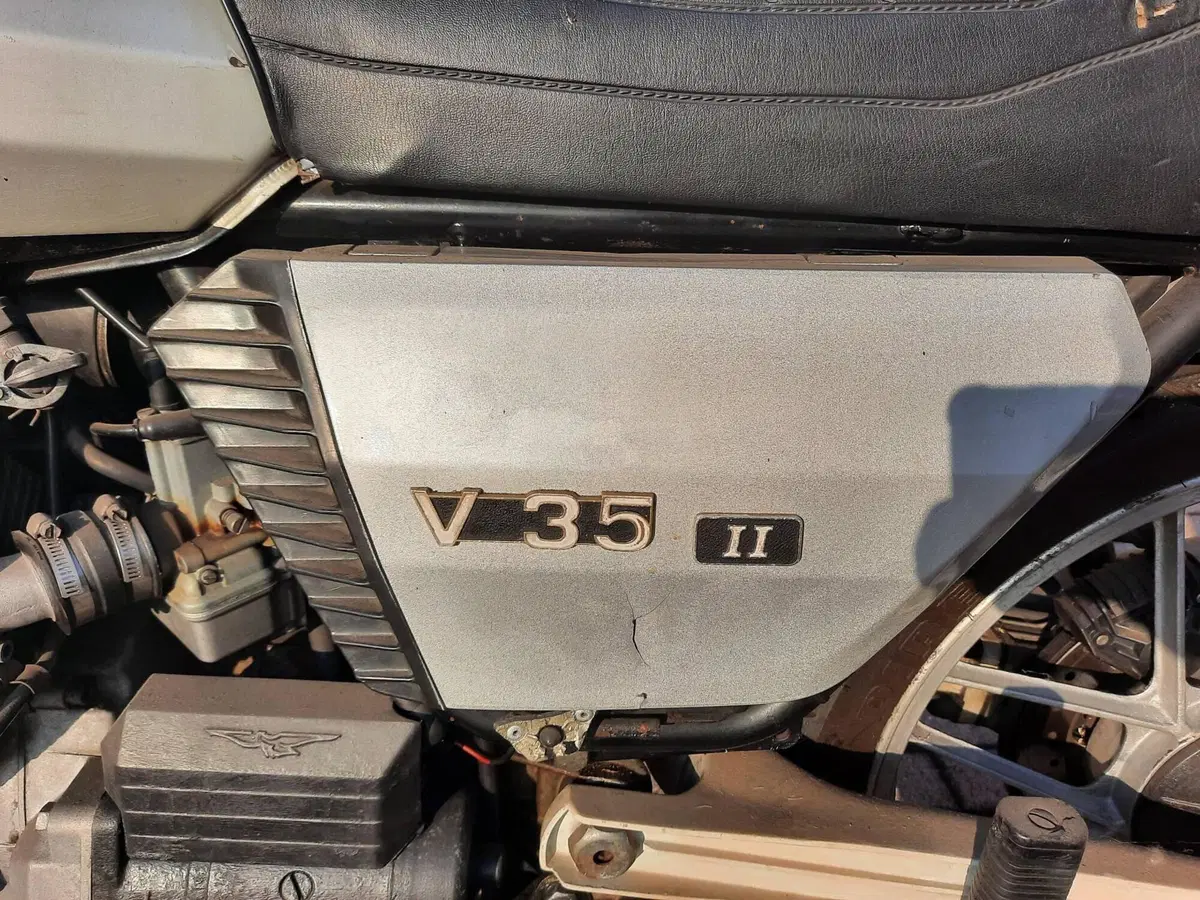 Moto Guzzi V 35 Imola (1980 - 85) (6)
