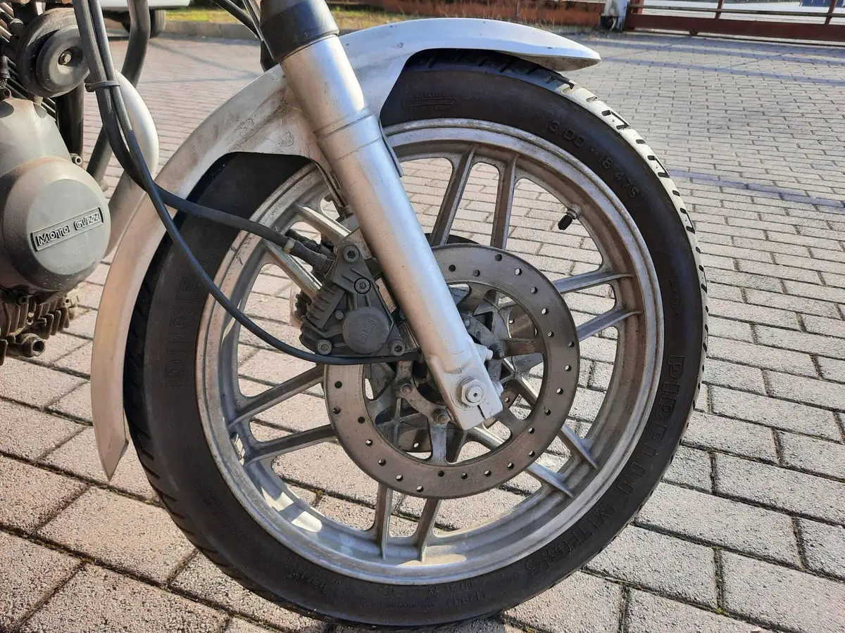 Moto Guzzi V 35 Imola (1980 - 85) (9)