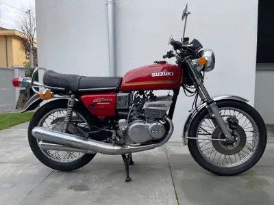 Suzuki GT 380 d'epoca