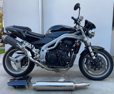 Triumph Speed Triple 955 (2002 - 04) usata