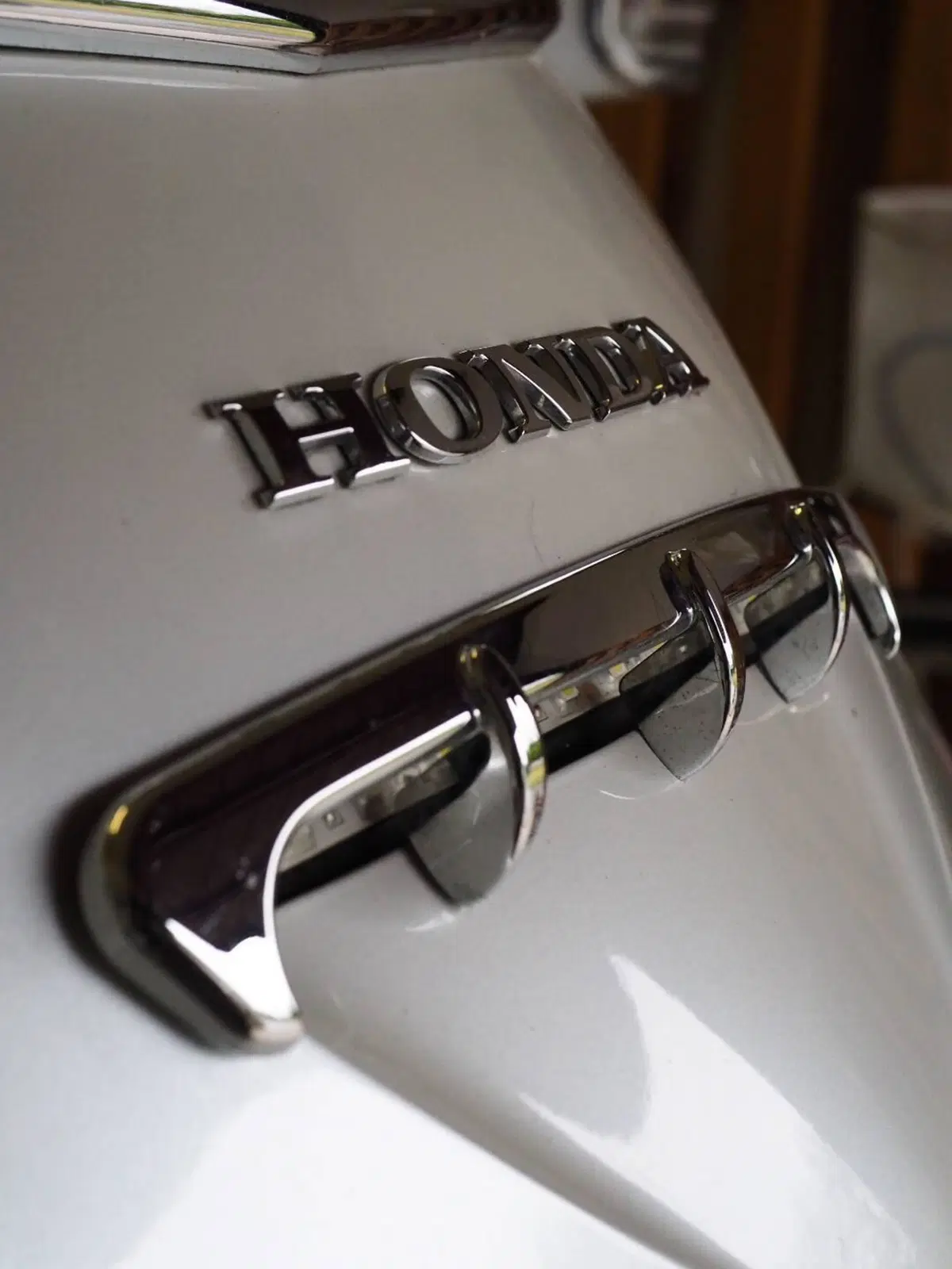 Honda GL 1800 Gold Wing (2000 - 05) (11)