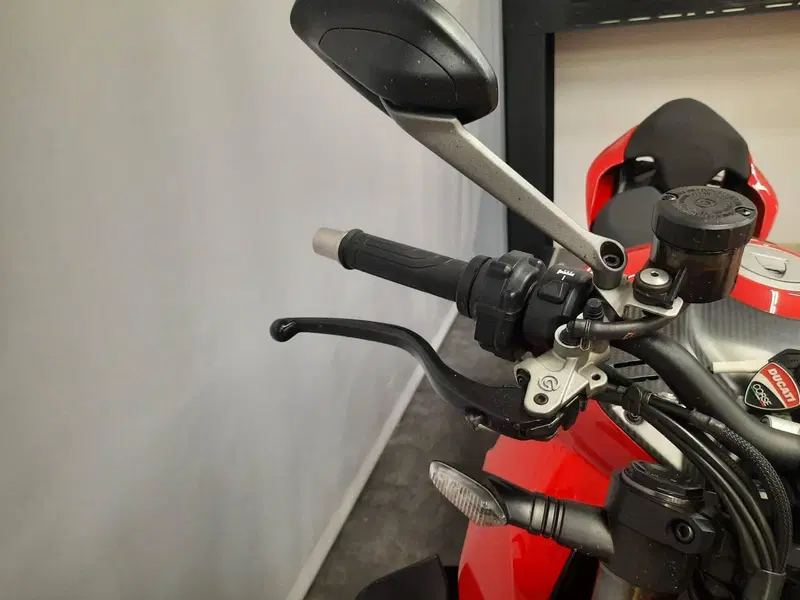 Ducati Streetfighter V4 1100 (2021 - 22) (18)