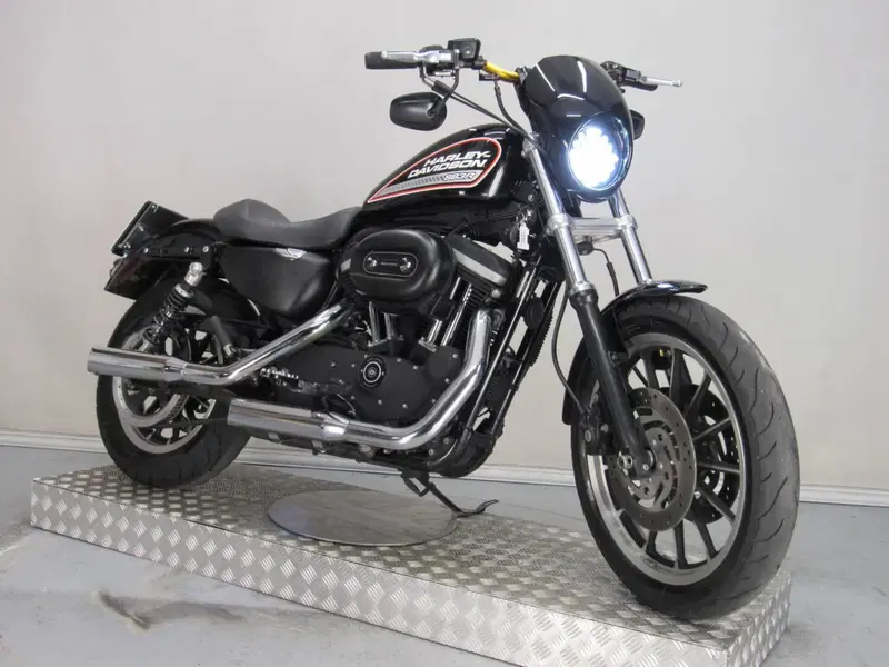 Harley-Davidson 883 R (2008 - 16) - XL 883R