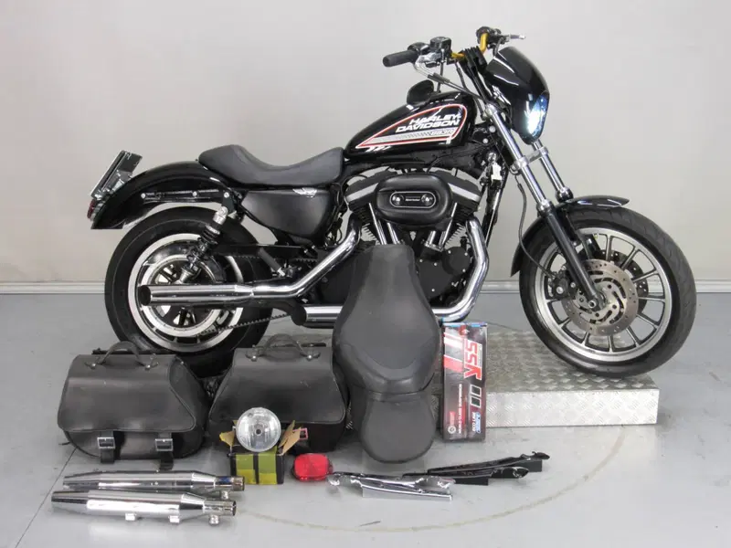 Harley-Davidson 883 R (2008 - 16) - XL 883R (19)
