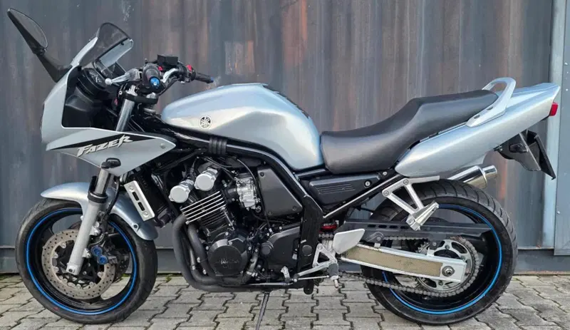 Yamaha FZ6 Fazer (2004 - 07) (2)