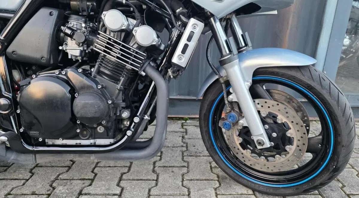 Yamaha FZ6 Fazer (2004 - 07) (11)